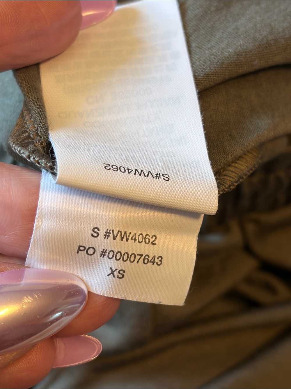 Vuori Boyfriend Cargo Sweatpant - Picture 7 of 11